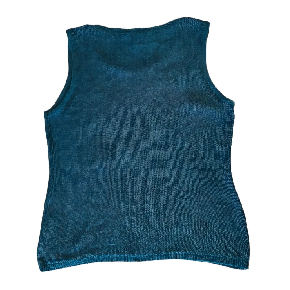 Chicos Teal Blue Sleeveless Knit Scoop Neck Sweater Tank Chicos size 1 (8/10-M) - Picture 2 of 3